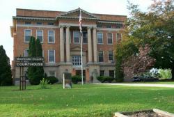 Courthouse During the Day